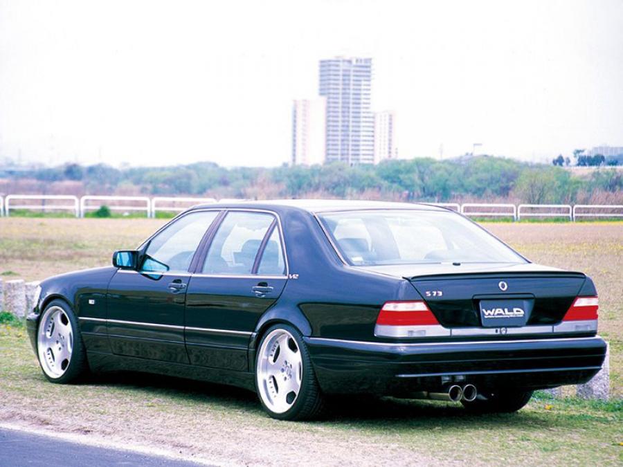  Mercedes-Benz S-Class by Wald 1993 года  (фото 7 из 16)